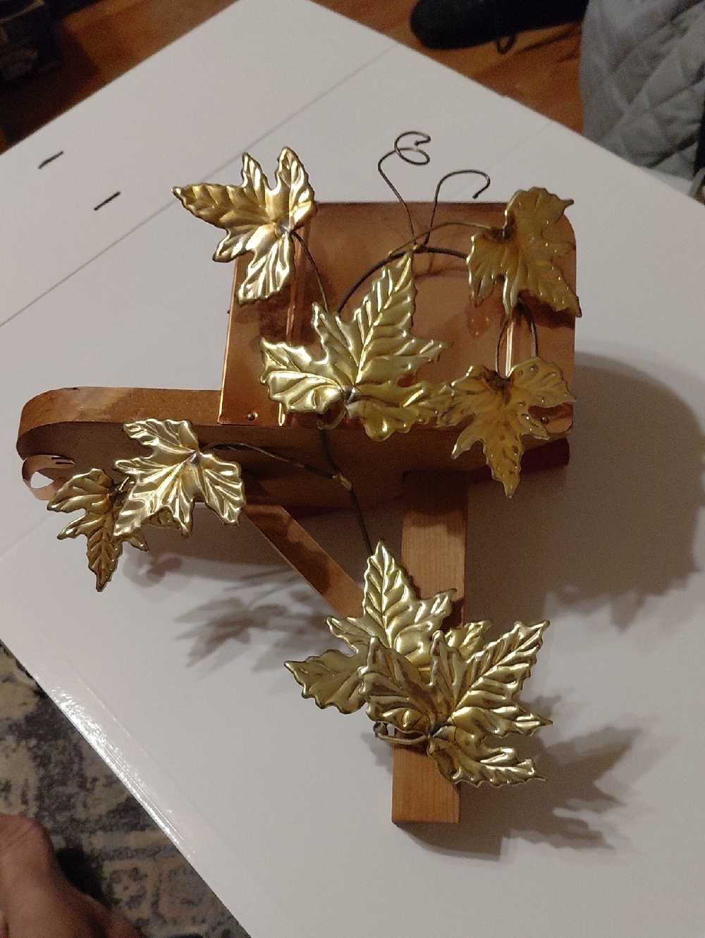 Gold Leaf Accent Wall Decor - Metallic Maple Leaves